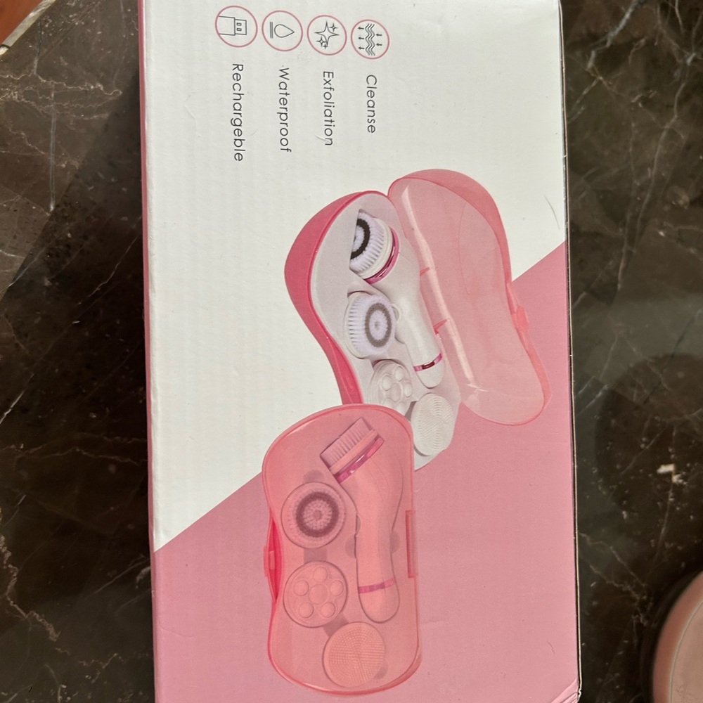 Pink Facial Cleansing Brush Set